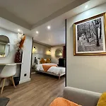 Hotel Nation Montmartre 3*