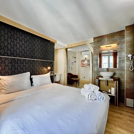 Hotel Nation Montmartre Parigi