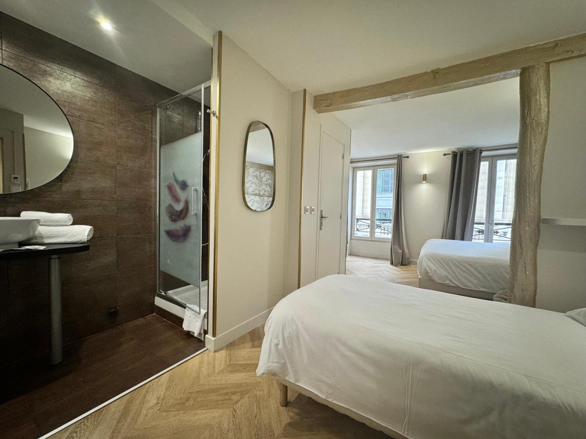 Hotel Nation Montmartre Parigi