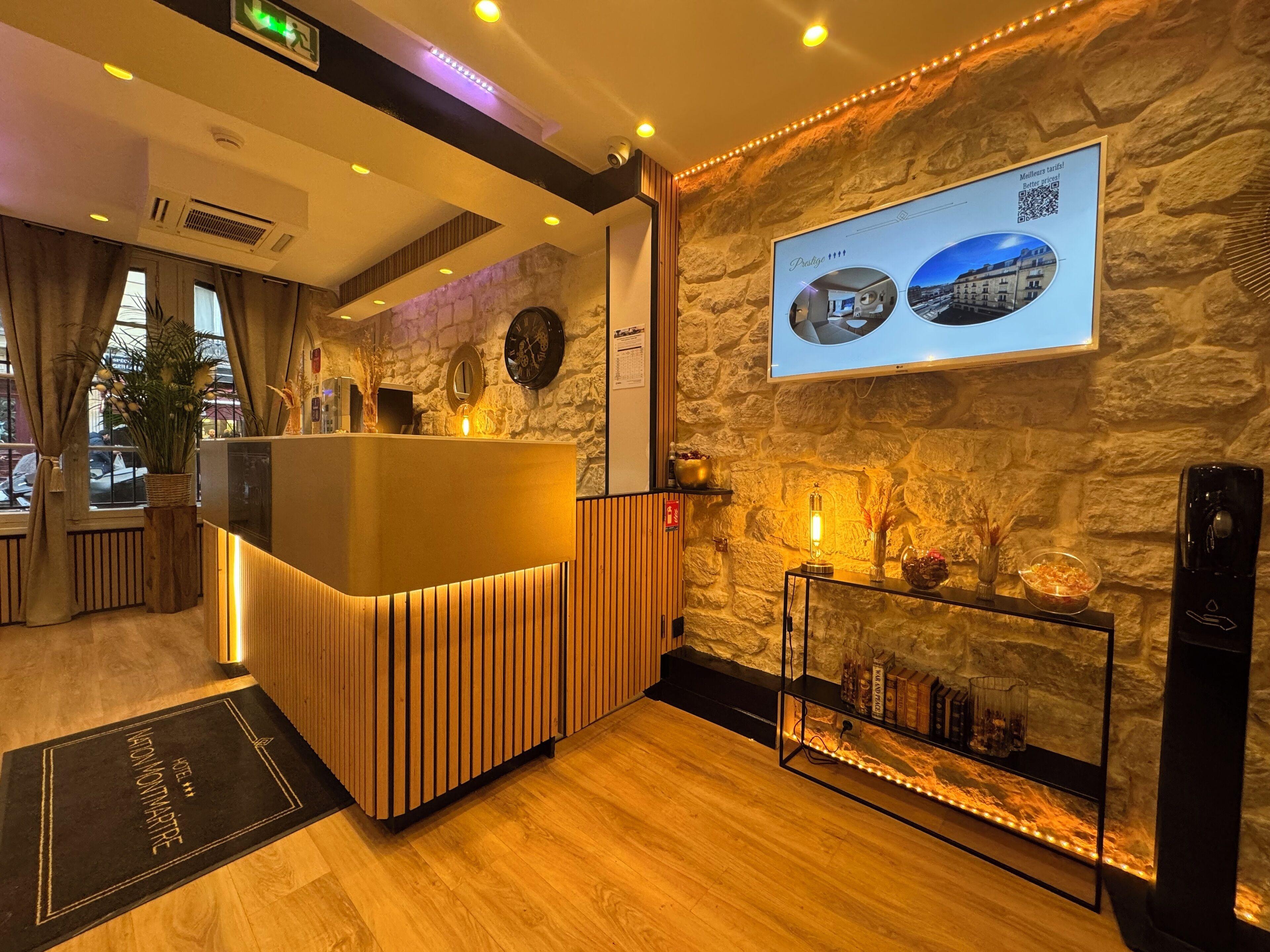 Nation Montmartre Hotel Parigi