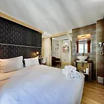 Hotel Nation Montmartre Paris