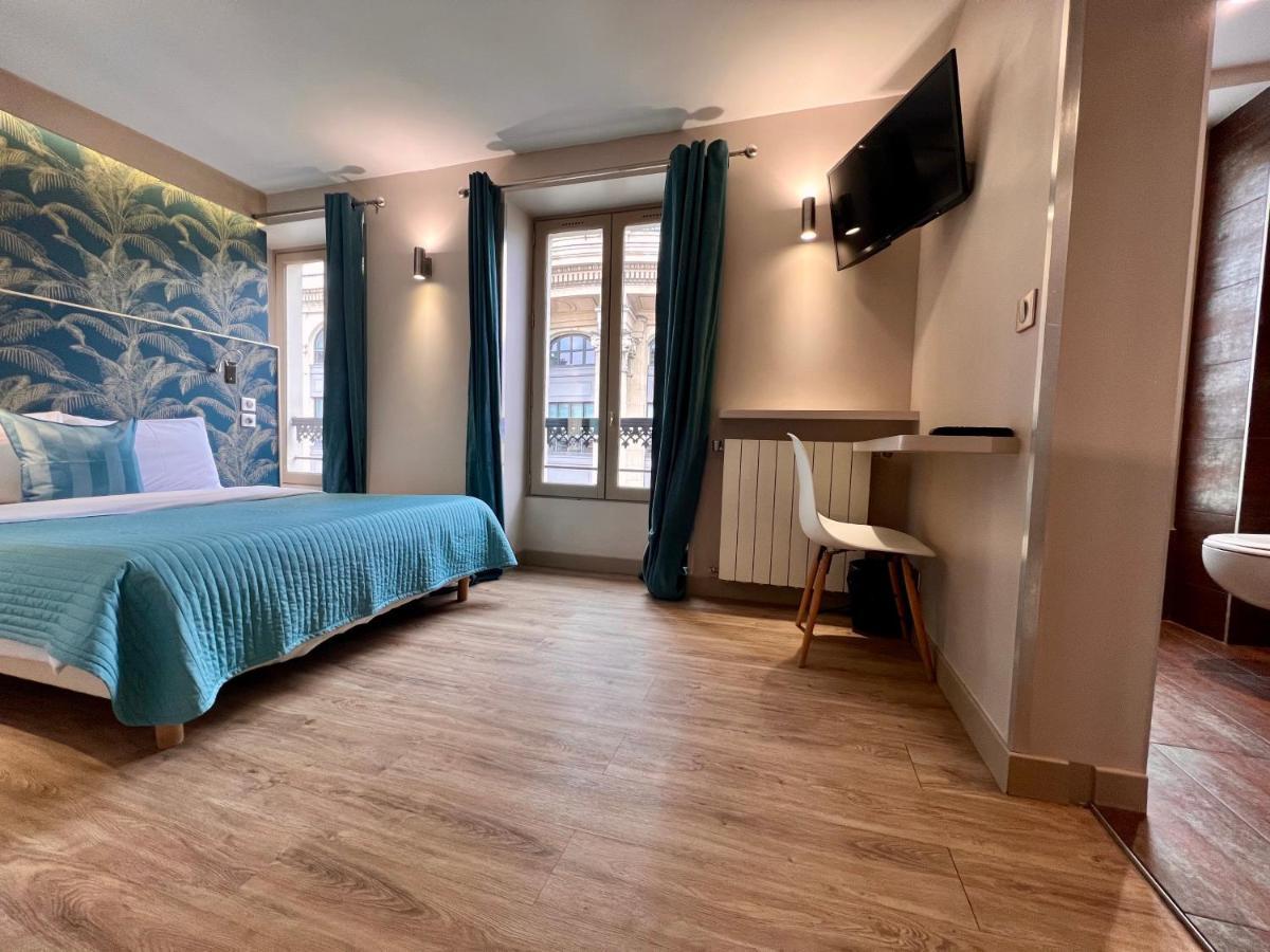 Hotel Nation Montmartre Paris