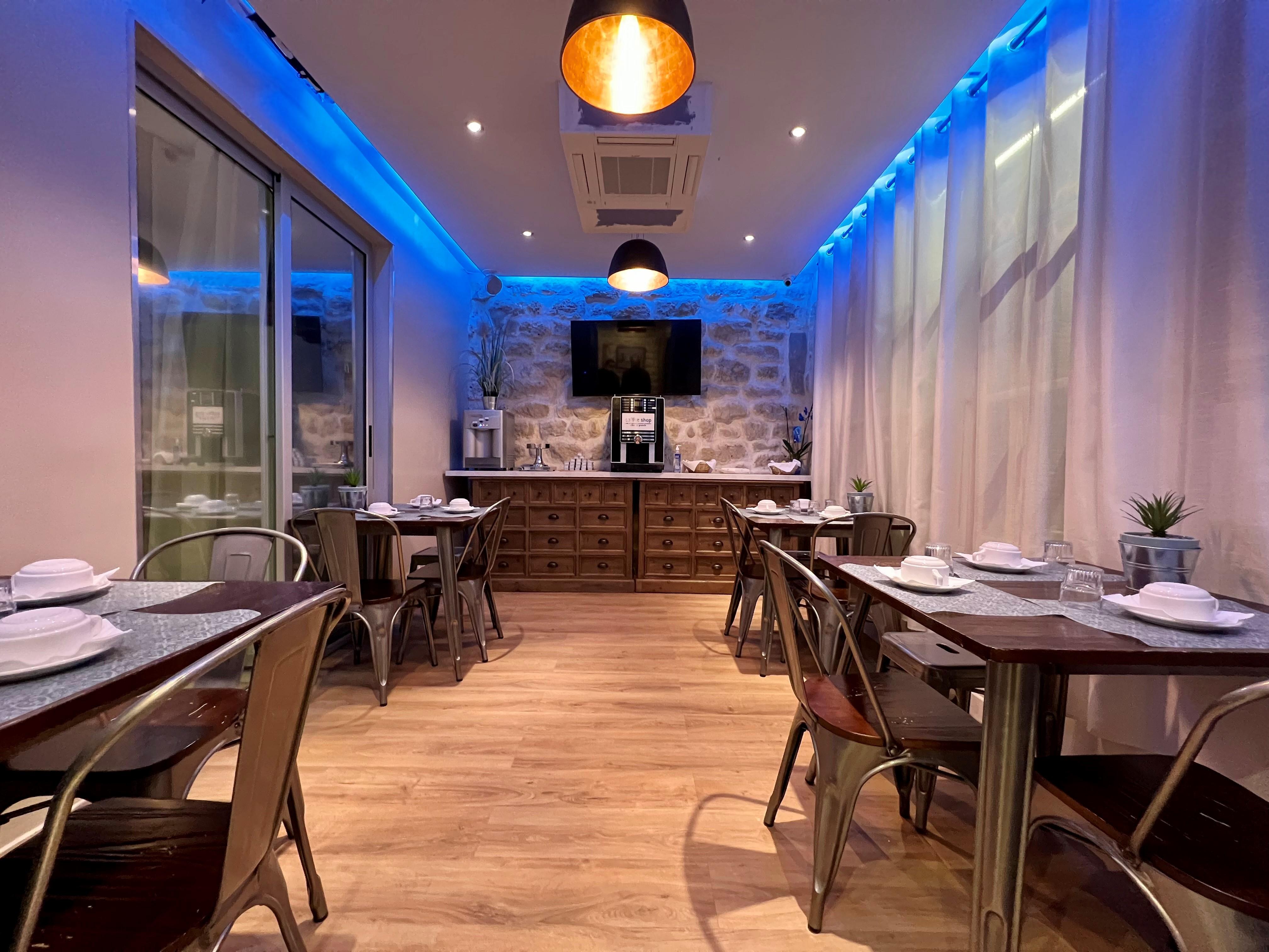 Hotel Nation Montmartre Paris