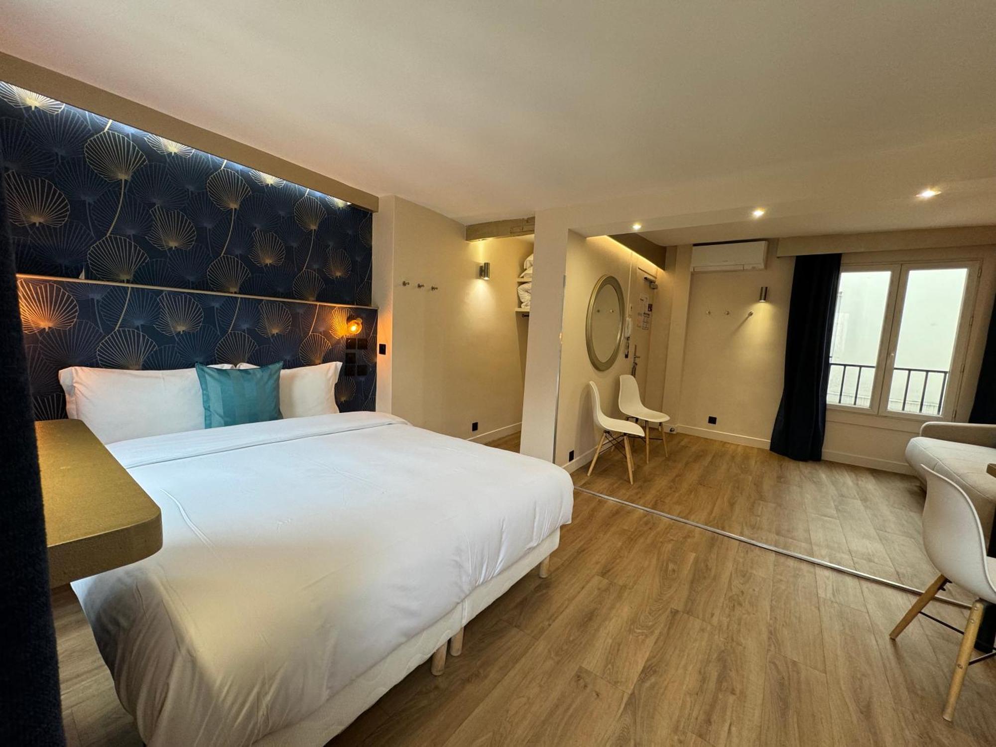 Hotel Nation Montmartre Paris