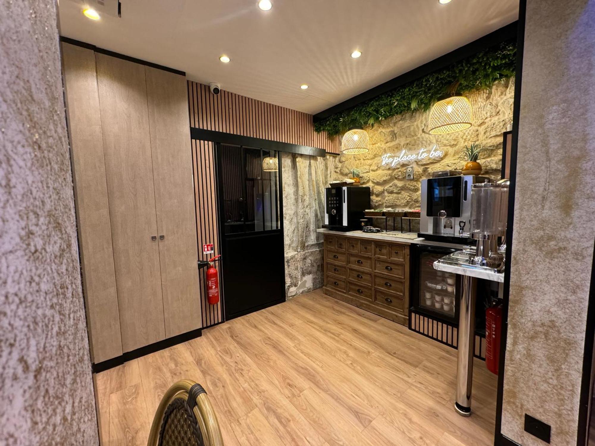 Nation Montmartre 3* Paris